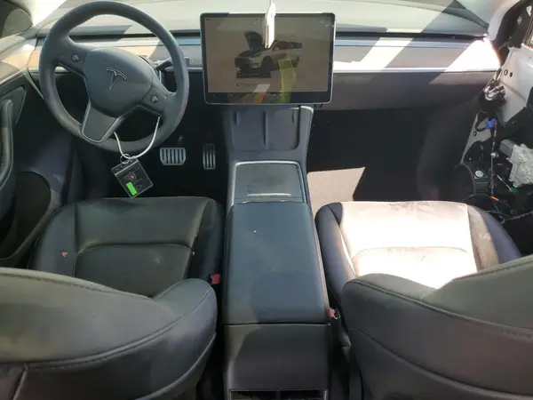 7SAYGDEF2PF757905 2023 TESLA MODEL Y - Image 8