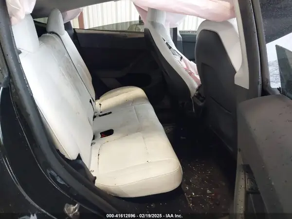 7SAYGDEF2PF800641 2023 TESLA MODEL Y - Image 8