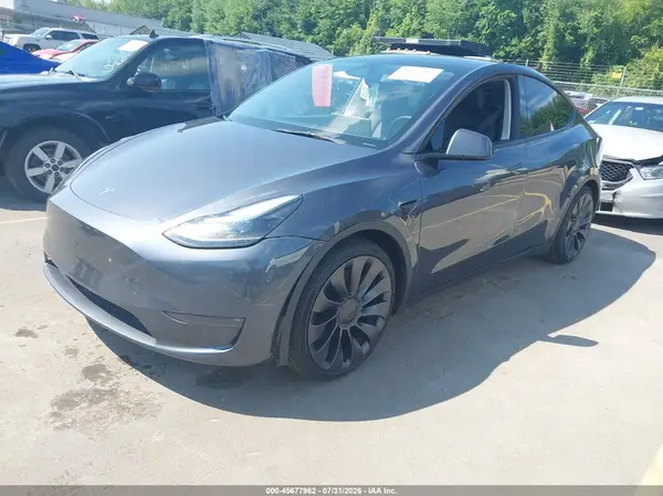 7SAYGDEF2PF808948 2023 TESLA MODEL Y - Image 2