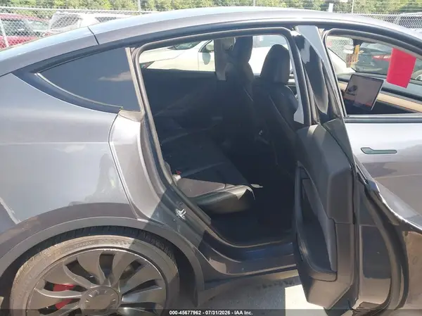 7SAYGDEF2PF808948 2023 TESLA MODEL Y - Image 8