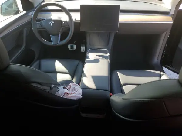7SAYGDEF2PF828973 2023 TESLA MODEL Y - Image 8