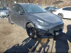 7SAYGDEF2PF842663 2023 TESLA MODEL Y