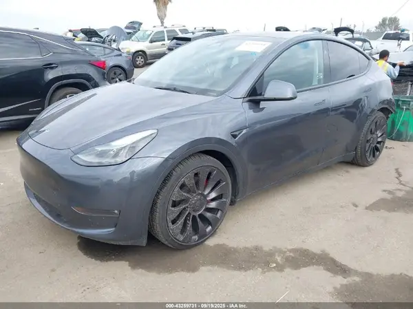 7SAYGDEF2PF864243 2023 TESLA MODEL Y - Image 2