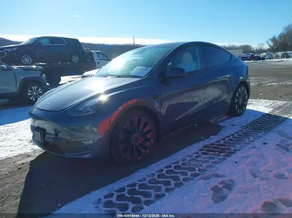 7SAYGDEF2PF909312 2023 TESLA MODEL Y - Image 2