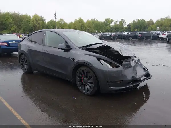 7SAYGDEF2PF912338 2023 TESLA MODEL Y - Image 1