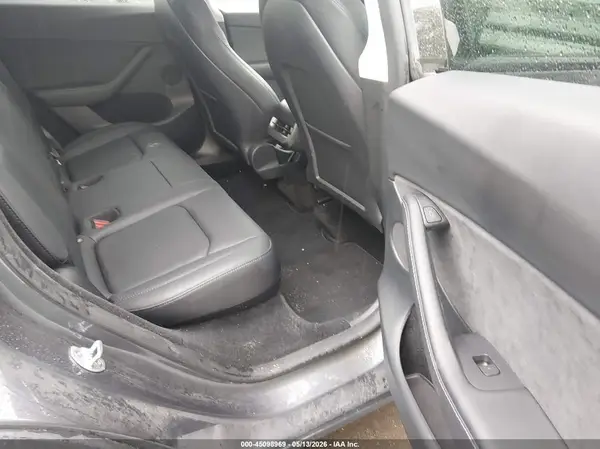 7SAYGDEF2PF912338 2023 TESLA MODEL Y - Image 8