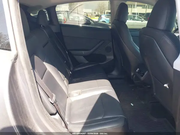 7SAYGDEF2PF912453 2023 TESLA MODEL Y - Image 8