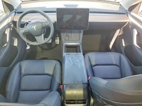 7SAYGDEF2RA267898 2024 TESLA MODEL Y - Image 8