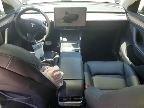 7SAYGDEF2RA278674 2024 TESLA MODEL Y - Image 8