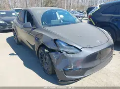 7SAYGDEF2RA308370 2024 TESLA MODEL Y