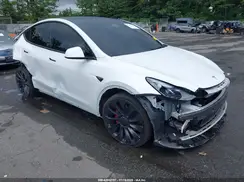 7SAYGDEF2RA319899 2024 TESLA MODEL Y