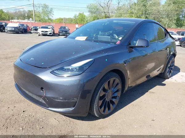 7SAYGDEF2RA333527 2024 TESLA MODEL Y - Image 2