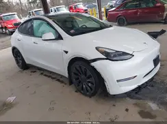 7SAYGDEF2RF078543 2024 TESLA MODEL Y