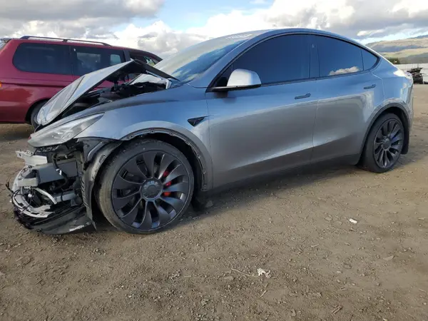7SAYGDEF2RF113873 2024 TESLA MODEL Y - Image 1