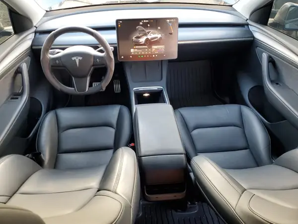 7SAYGDEF2RF113873 2024 TESLA MODEL Y - Image 8
