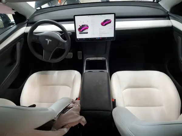 7SAYGDEF2SA346736 2025 TESLA MODEL Y - Image 8