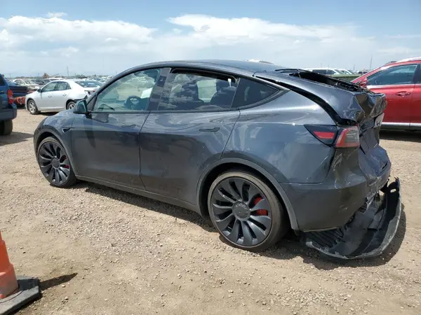 7SAYGDEF2SF300326 2025 TESLA MODEL Y - Image 2
