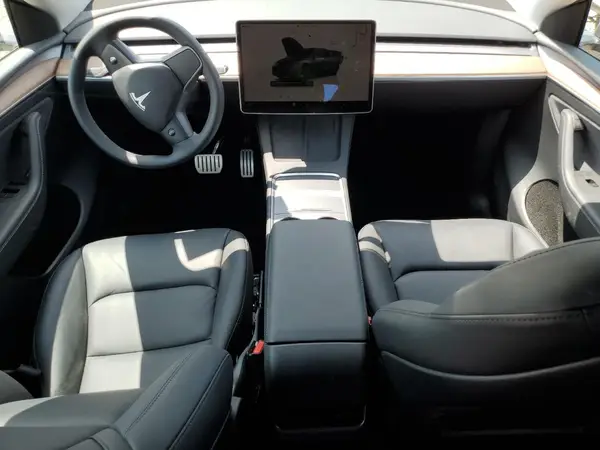 7SAYGDEF2SF300326 2025 TESLA MODEL Y - Image 8
