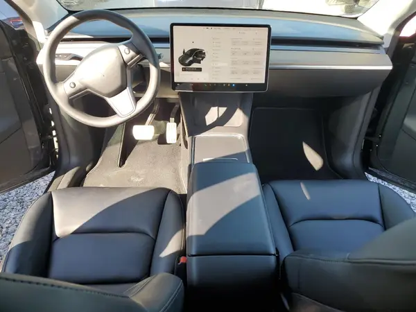 7SAYGDEF3NF313638 2022 TESLA MODEL Y - Image 8