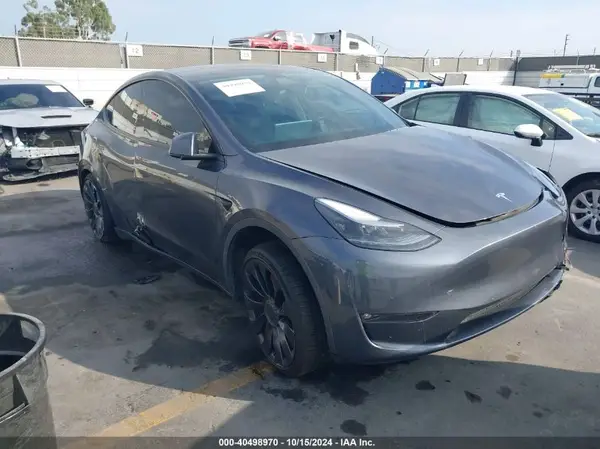 7SAYGDEF3NF336224 2022 TESLA MODEL Y - Image 1