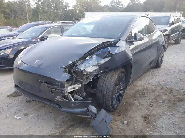 7SAYGDEF3NF347367 2022 TESLA MODEL Y - Image 2