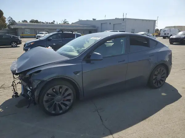 7SAYGDEF3NF350124 2022 TESLA MODEL Y - Image 1