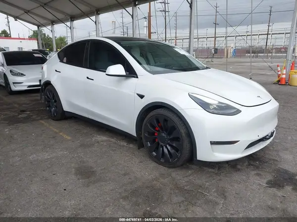 7SAYGDEF3NF351547 2022 TESLA MODEL Y - Image 1
