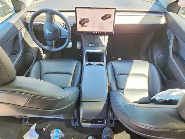 7SAYGDEF3NF375136 2022 TESLA MODEL Y - Image 8