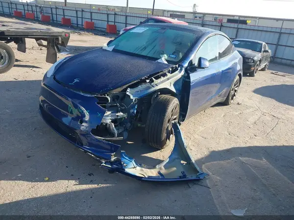 7SAYGDEF3NF390140 2022 TESLA MODEL Y - Image 2