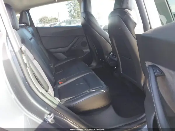 7SAYGDEF3NF390851 2022 TESLA MODEL Y - Image 8