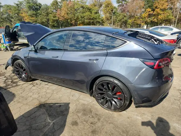 7SAYGDEF3NF394351 2022 TESLA MODEL Y - Image 2