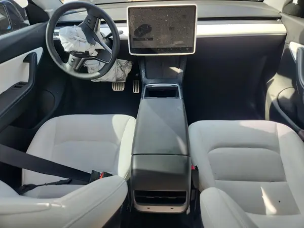 7SAYGDEF3NF394351 2022 TESLA MODEL Y - Image 8