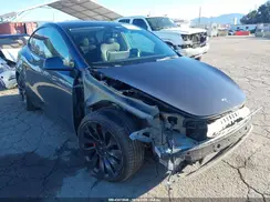 7SAYGDEF3NF405901 2022 TESLA MODEL Y