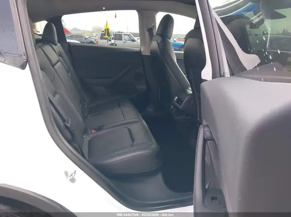 7SAYGDEF3NF408068 2022 TESLA MODEL Y - Image 8
