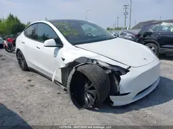 7SAYGDEF3NF415313 2022 TESLA MODEL Y