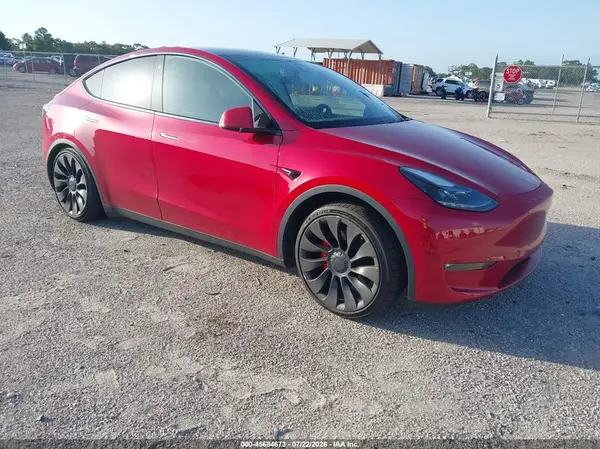 7SAYGDEF3NF415327 2022 TESLA MODEL Y - Image 1