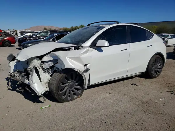 7SAYGDEF3NF416347 2022 TESLA MODEL Y - Image 1