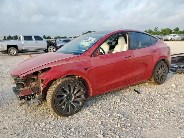 7SAYGDEF3NF441944 2022 TESLA MODEL Y - Image 1