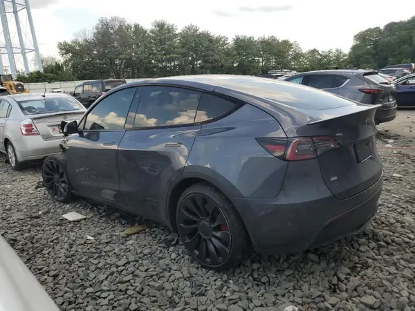 7SAYGDEF3NF443841 2022 TESLA MODEL Y - Image 2