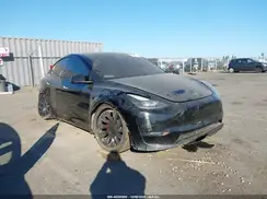 7SAYGDEF3NF448702 2022 TESLA MODEL Y