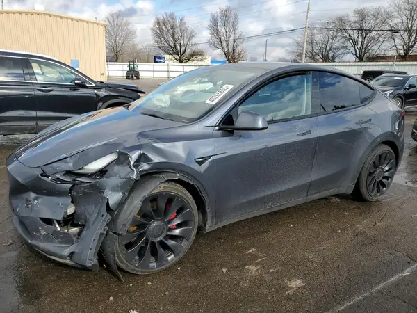 7SAYGDEF3NF454077 2022 TESLA MODEL Y - Image 1