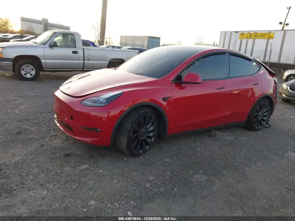7SAYGDEF3NF465208 2022 TESLA MODEL Y - Image 2