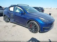 7SAYGDEF3NF465967 2022 TESLA MODEL Y
