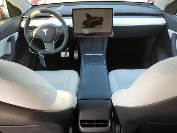 7SAYGDEF3NF466696 2022 TESLA MODEL Y - Image 8