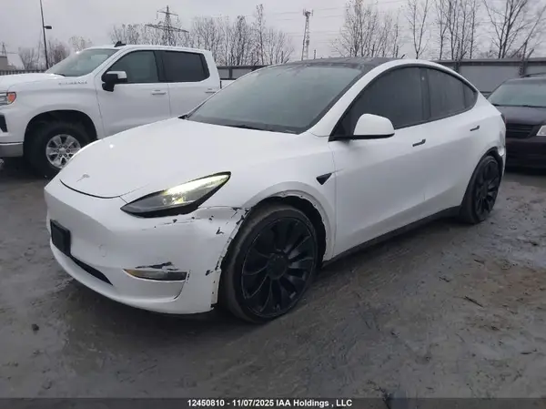 7SAYGDEF3NF511748 2022 TESLA MODEL Y - Image 2