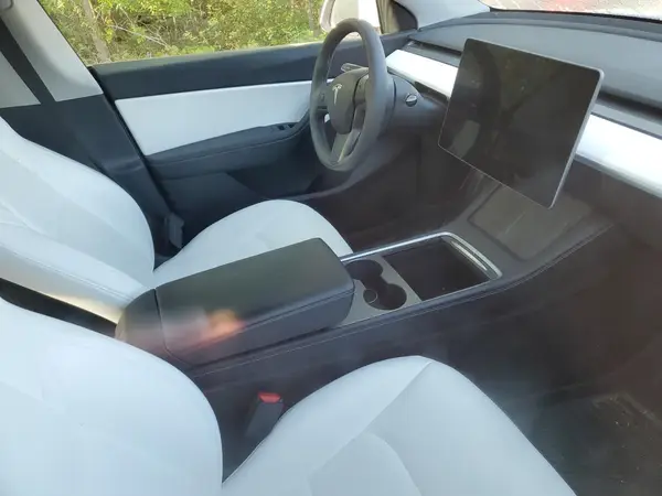 7SAYGDEF3NF516349 2022 TESLA MODEL Y - Image 8
