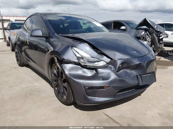 7SAYGDEF3NF523866 2022 TESLA MODEL Y - Image 1