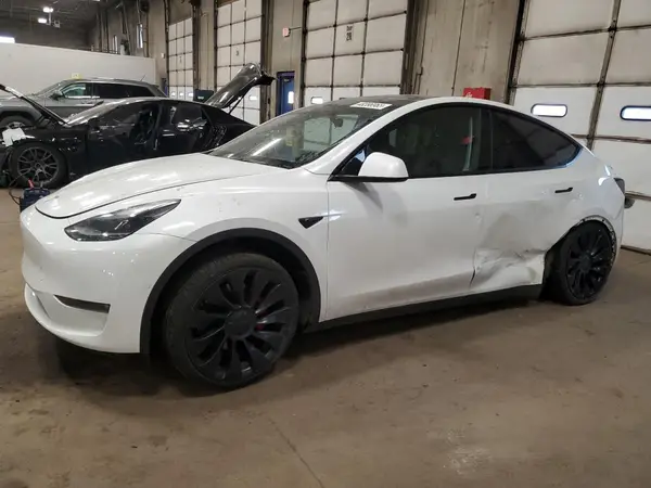7SAYGDEF3NF524306 2022 TESLA MODEL Y - Image 1