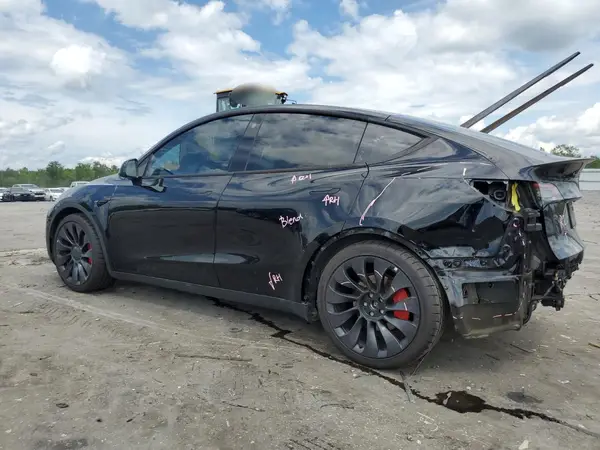 7SAYGDEF3NF541087 2022 TESLA MODEL Y - Image 2