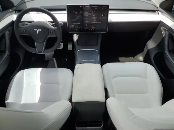 7SAYGDEF3NF541087 2022 TESLA MODEL Y - Image 8